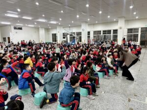 基隆暖西國小法治教育演講